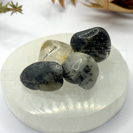 Tourmaline in Quartz
