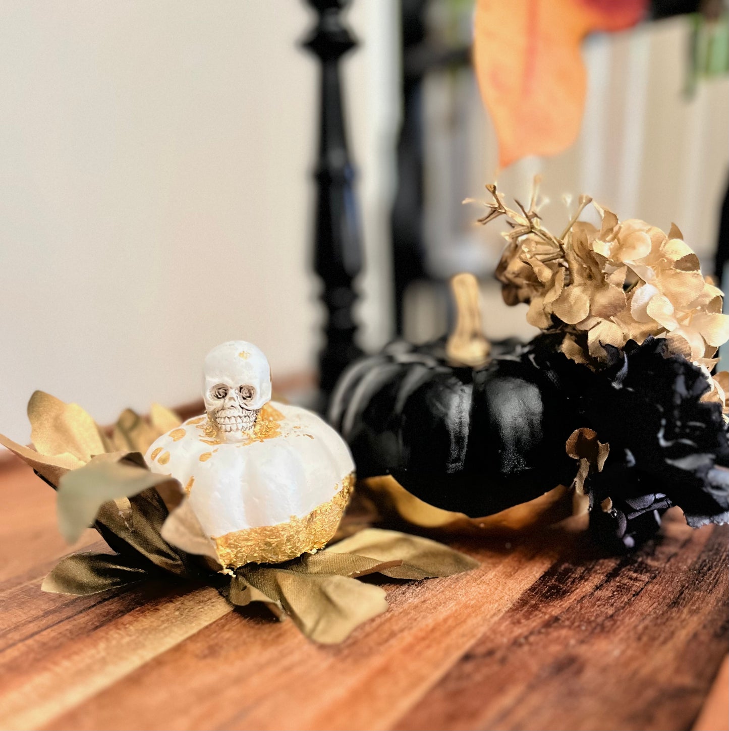 P7- Halloween Pumpkin Decoration - White with Skull and Gold Detail