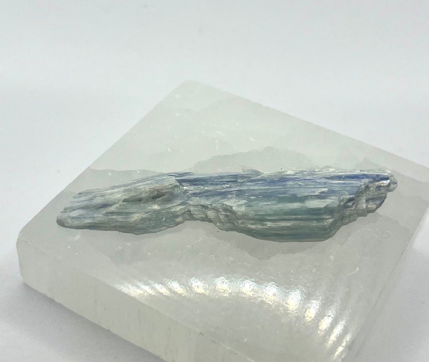 Angel Aura Quartz Point