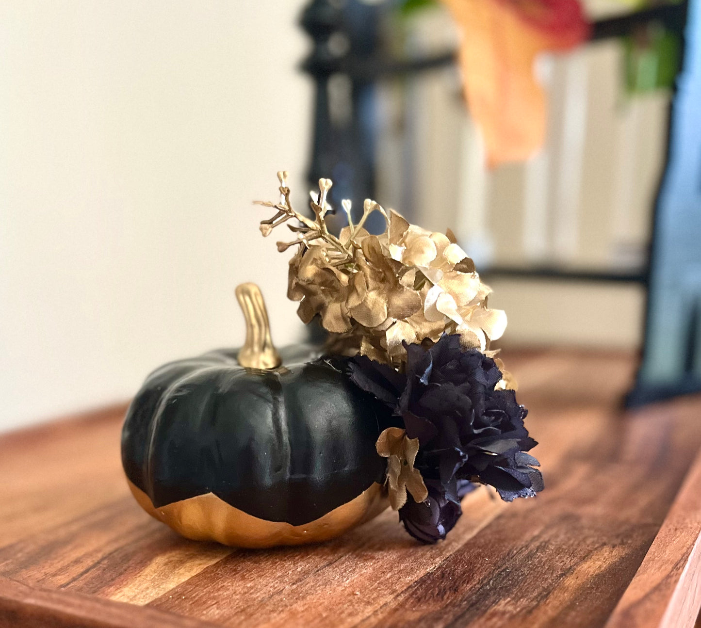P8- Halloween Pumpkin Decoration - Black with Floral