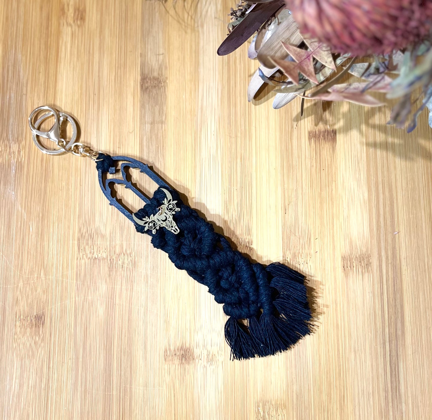 Macrame Key Fob - Bucranium - Black